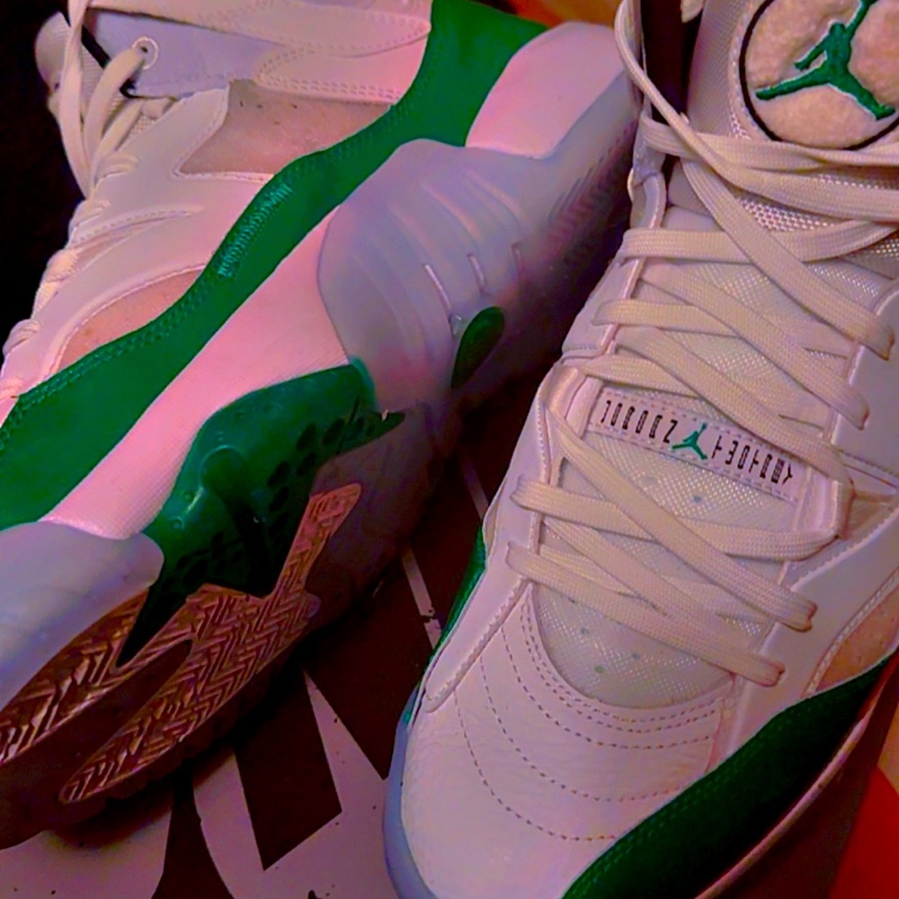 Jordan Jumpman Two Trey